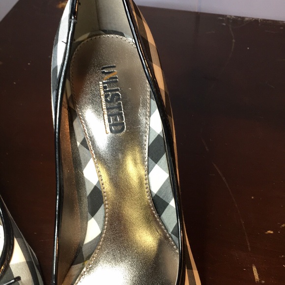 Shoes - Picture 3 of 3